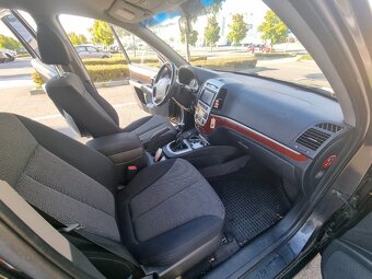 Hyundai Santa FE - 4