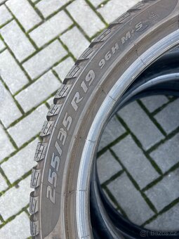Zimní pneu 225/40 255/35 R19 - 4