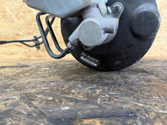 POSILOVAČ BRZD JAGUAR XF 8X23-28195-AB - 4