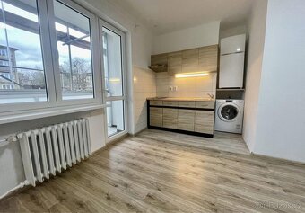 Pronájem bytu 1+kk 23 m², J. Hory - 4