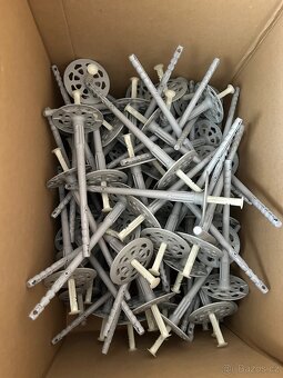 Fasádní hmoždinky Fischer a TopKraft - Výprodej - 4