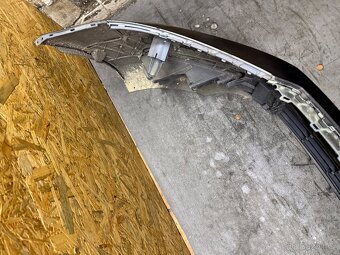 Predni naraznik Vw Passat B7 na LAK - 4