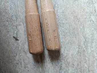Nová sada dlátek a šroubováků ve dřevě - 4