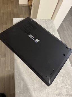 Lenovo ThinkPad X280 - 4