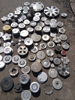 Pokličky na ALU kola a plechové disky - 4