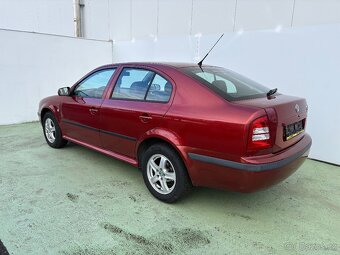 Škoda Octavia 2.0i, 85kW Automat, Klima - 4