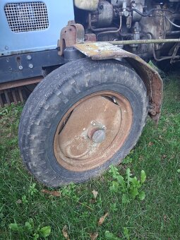 Přední náprava na Zetor 5611 - 4