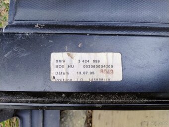 BMW X3 e83 zadní roleta - 4