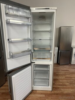 Lednice s mrazákem Siemens (299) - 4