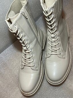 Šněrovací kotníkové boty - 4