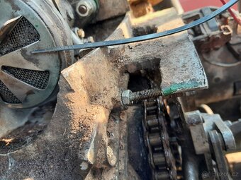 Motor jawa 350 - 4