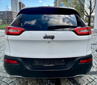 JEEP CHEROKEE 2.0D 125KW 4x4 -LIMITED-AUT-KUŽE-NAVI-TAŽNÉ - 4