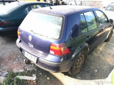 VW GOLF 4 1,4i 16V 55kW APE 1999 - díly z vozu - 4