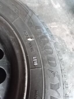 Kompletní zimní sada disků Mercedes Benz B180 CDI + pneu - 4