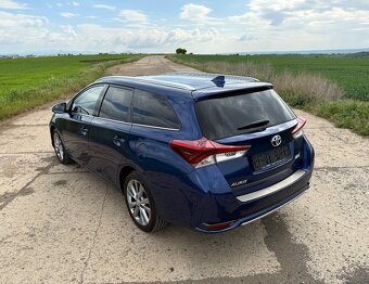 Toyota Auris 1.2 Edition S+ - 4