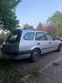 Toyota Corolla - 4