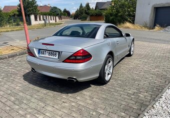 Mercedes SL 500 R230 – luxusní kabrio, V8 - 4