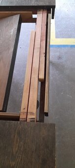 starý stůl s dřevěným mechanizmem - 4