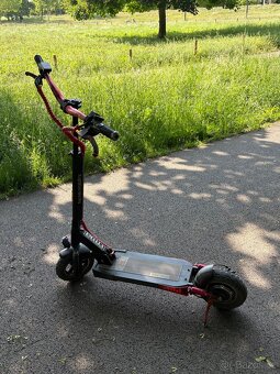 Elektrická koloběžka Kugoo Kirin M4 Pro - 4