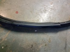 Těsnění zadní kufr Porsche boxster 986 - 4