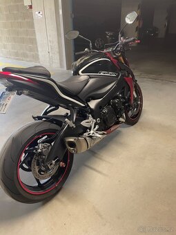 Suzuki GSX-S 1000 - 4
