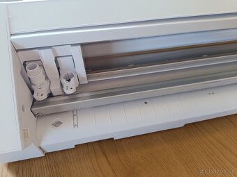 Řezací plotr Silhouette Cameo 4 Pro - 4