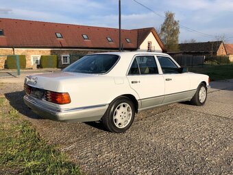 Mercedes Benz W126 260se - 4