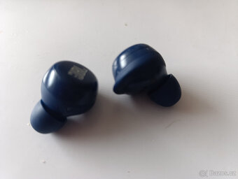 TWS sluchátka JBL LIVEFREE NC + - 4