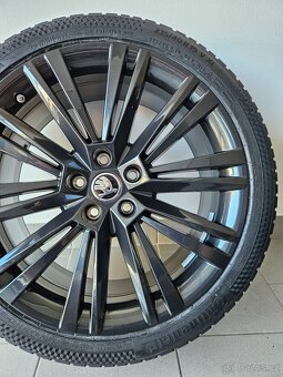 Orig. Škoda Superb III Zimní Conti 235/40/19 - Nové - 4