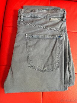 Jeans MUSTANG vel. 32/32, 4x džíny + dárek - 4