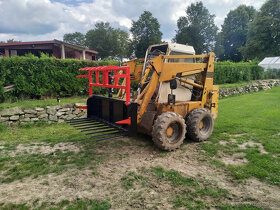 Drapákové vidle na smykový nakladač BOBCAT - 4