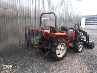 malotraktor Kubota GL 220 s nakladačem servo - 4