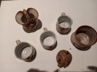 Středně hnědá keramika - cena sada. - 4