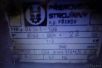 Elektromotor + převodovka - 4