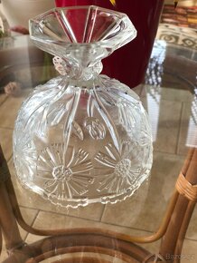 Skleněná miska na noze - 4