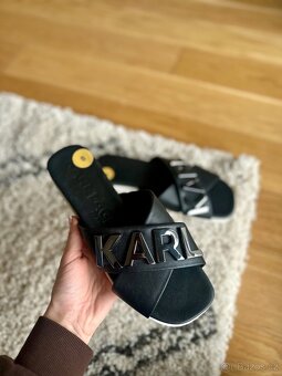 LETNÍ ČERNÉ PANTOFLE / SANDÁLKY KARL LAGERFELD - 4