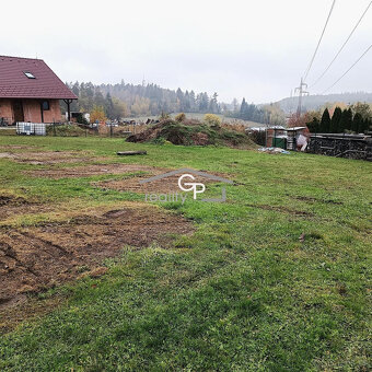 Prodej stav. pozemku v obci Jivno - 4