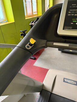 BĚŽECKÝ PÁS TECHNOGYM EXCITE RUN LED - 4