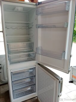 Lednice s mrazakem Beko - 4