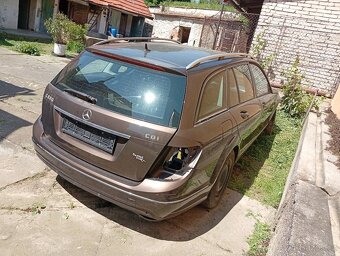 Prodám náhradní díly na mercedes c 250cdi w204 - 4
