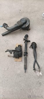 Prodám motor s převodovkou Mercedes 200 D - 4