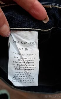 Hezké dámské džíny Calvin Klein - 4