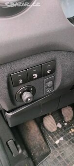 Prodám použitou, zcela funkční převodovku Na tyto vozy: Peu - 4