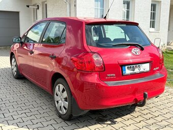 Toyota Auris 1.6 Valvematic, 2009, 172.000km, Manuál - 4