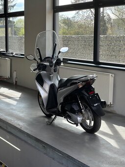 Honda Sh - 4