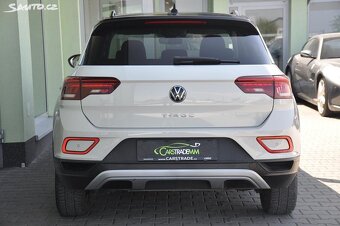 VW T-ROC 2.0TDi 110KW DSG LIFE LED ACC DPH - 4