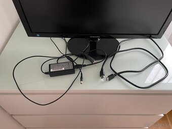 Monitor Samsung - 4