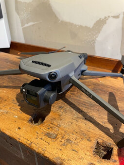DJI Mavic 3 Fly More Combo (EU) - 4 letové hodiny - 4