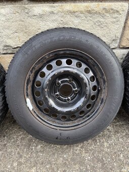 Plechové disky se zimními pneu 195/65 R15 - 4