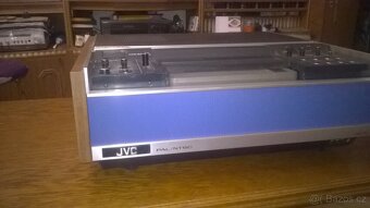U MATIC JVC - 4